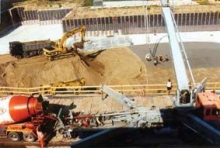 Juni - September 1999 Ausheben der Baugrube