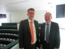 Jens Ackermann und Prof. Dr. Gerhard Jorch